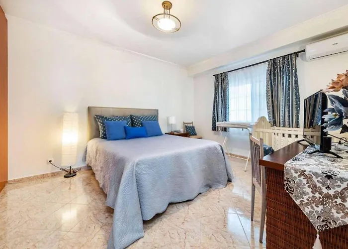 Casa Oliveira 빌라 알부페이라