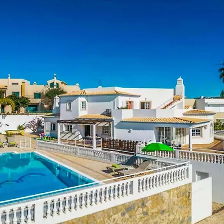 Villa Casa Oliveira *